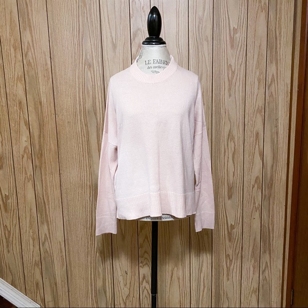 🎀H&M semi oversized sweater